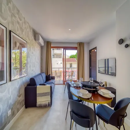 Le Spacieux 4 Apartament