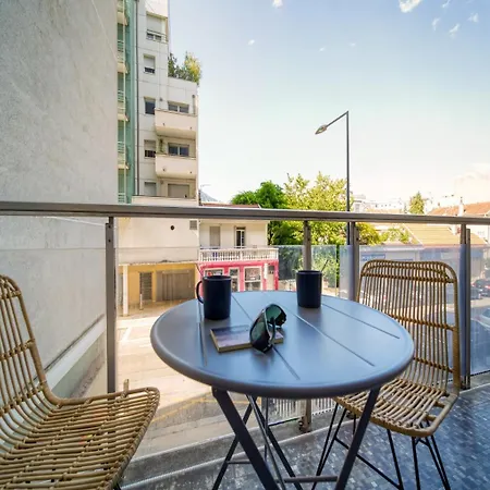 Le Spacieux 4 Apartament